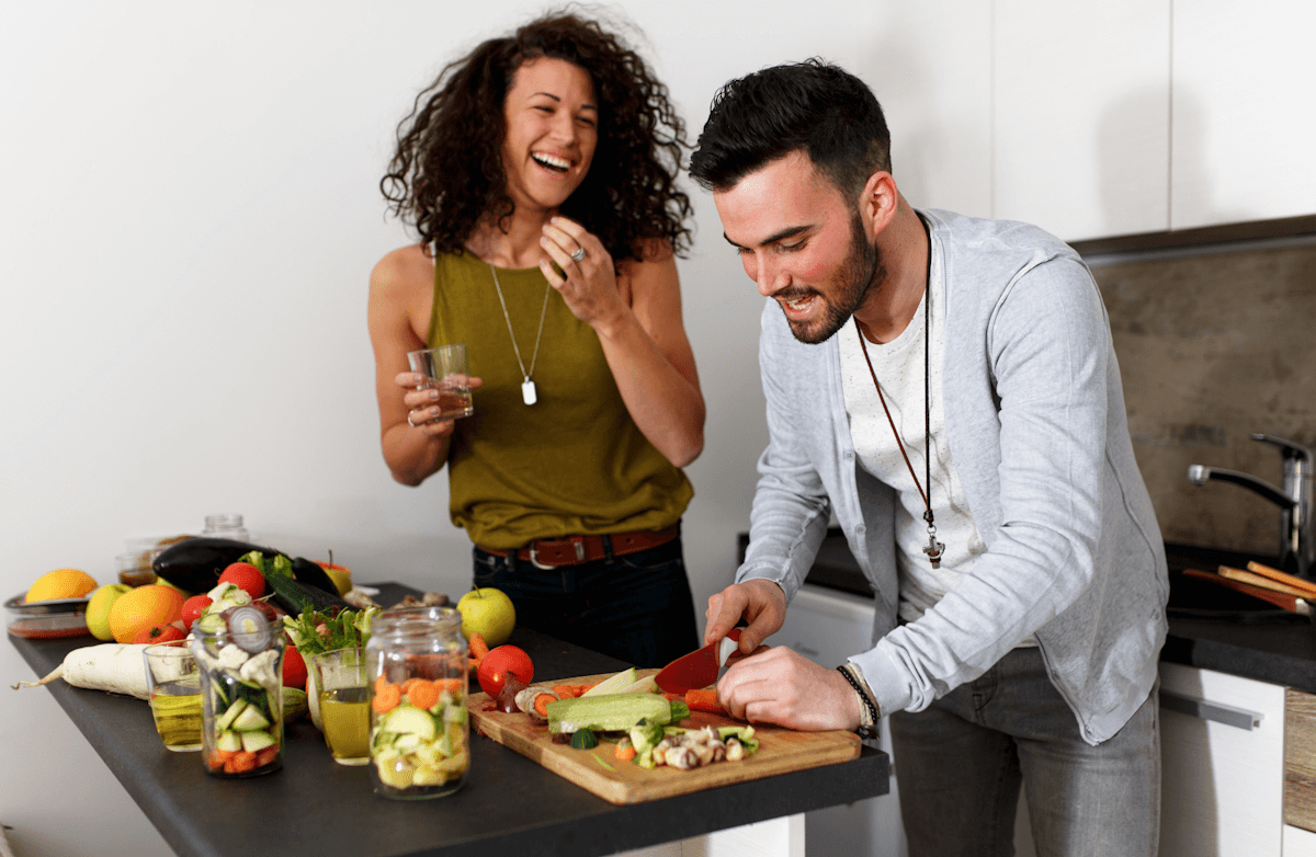 6 Ways to Help Your Partner Eat Healthier Without Being Pushy