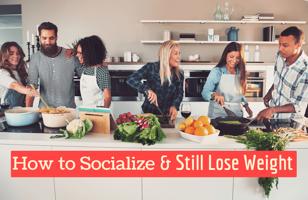 5 Ways to Socialize Without Derailing Your Weight-Loss Goals