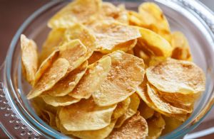 Microwave Herb Potato Chips