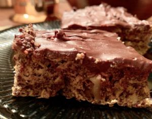 Poppy Seed Apple Millet Cake 