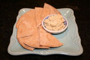 Andi's Garlic Hummus