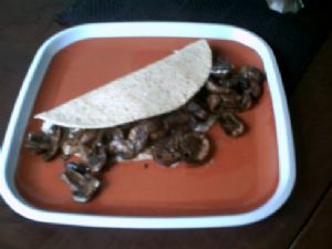 Creamy Mushroom Wrap for one... Quick fix!
