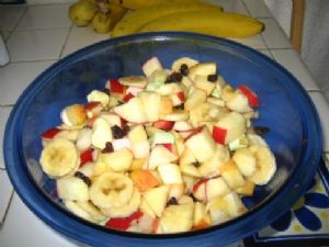 Kel's Zingy Fruit Salad