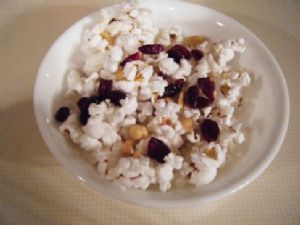 100 Calorie Sweet and Salty Popcorn