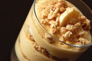 Greek Yogurt Pumpkin Granola Parfait