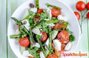 Almond Chicken Salad with Asparagus 