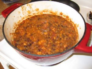 Sweet Potato and Black Bean Chili