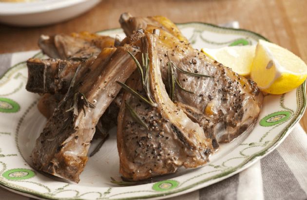 15-Minute Rosemary Lamb Chops