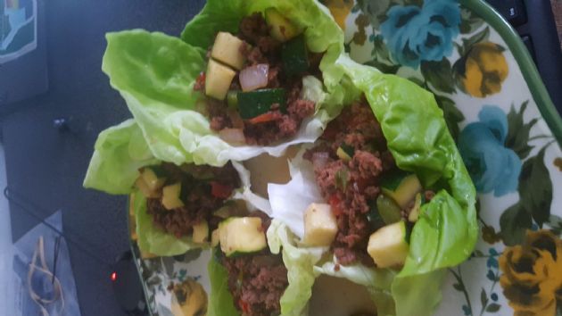 17 Day Diet, Cycle 1: Chicken Lettuce Wraps