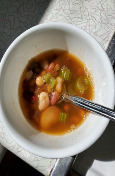Simple Bean Soup