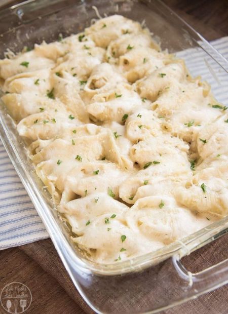 Alfredo Smothered Jumbo Cheese Stuffed Shells 