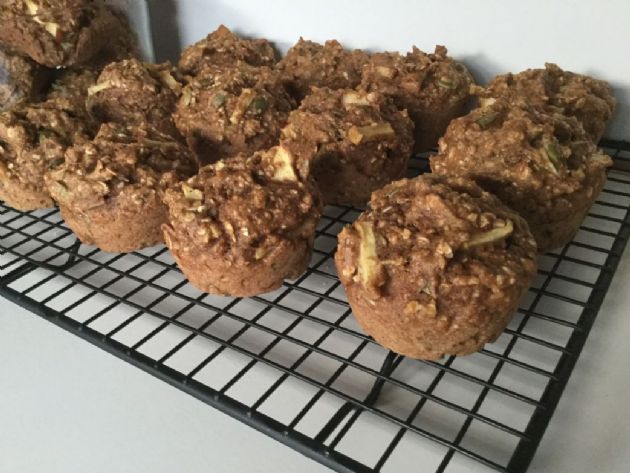 Apple-Oatmeal-Nut Muffin