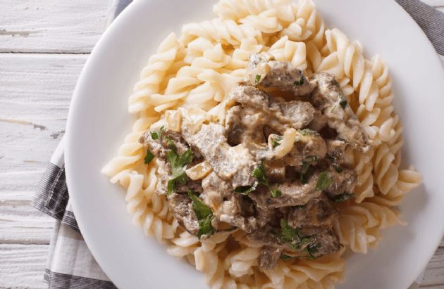 Beef & Mushroom Stroganoff 