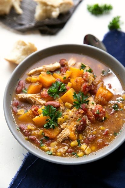 CROCKPOT BUTTERNUT SQUASH, CHICKEN, AND QUINOA SOUP
