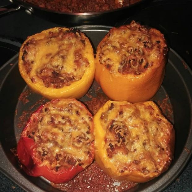 Cauliflower Rice & Beef stuffed peppers