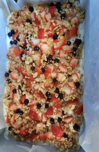 Frozen Yogurt Granola Bars
