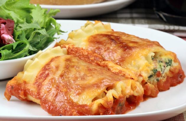 Italian Turkey Lasagna Rolls