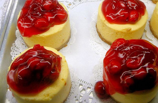 Mini Cheesecakes