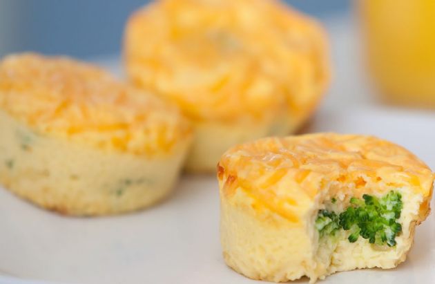 Mini Egg Muffins with Cheesy Rice and Broccoli