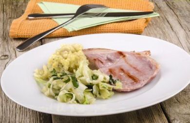 Slow Cooker Cabbage, Apple, and Carrots with Pork Loin Chops