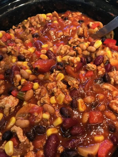 Slow Cooker Chicken & 3 Bean Chilli