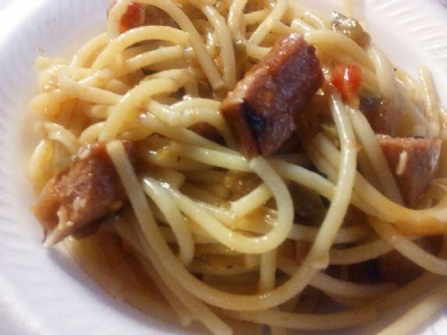 Smoked sausage pasta toss