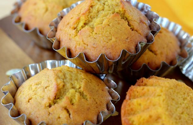 Wheat-Free & Dairy-Free Pumpkin Cupcakes 