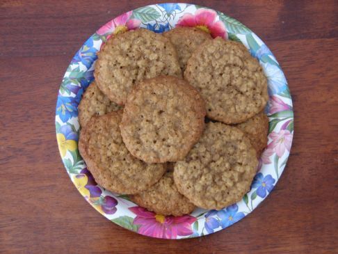 Mom's Best Oatmeal Cookies