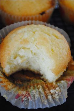 Lemon Muffins with Lemon Glaze