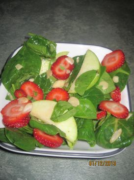 Apple Strawberry Spinach Salad w/Honey Dejon Dressing