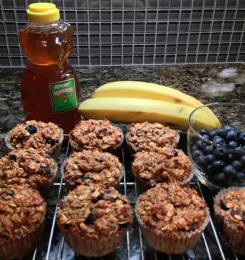 Baked Oatmeal Muffins