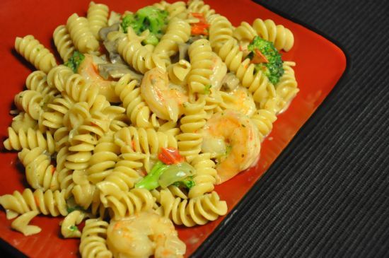 Healthy Creamy Shrimp Pasta