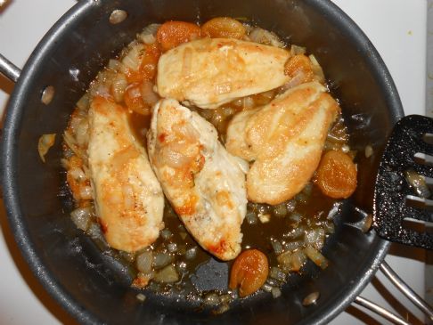 Seared Chicken with Apricot Sauce