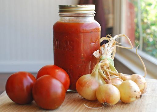 Homemade Marinara Sauce for Canning