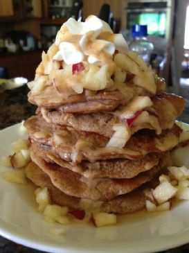 Baked Apple Pie Protein Pancakes