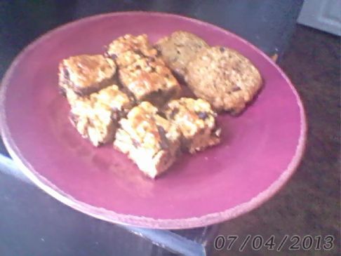 Pure Protein chocolate/walnut cookie bars