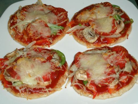 Easy Mini Pizzas