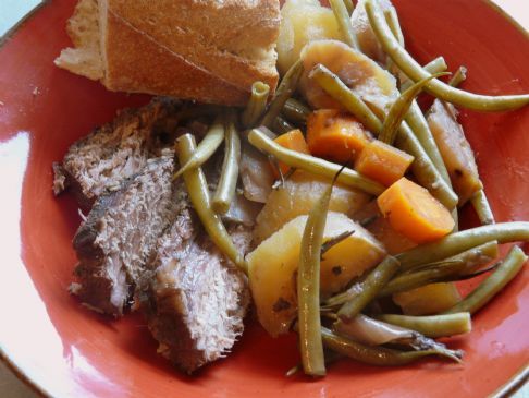 Slowcooker Cabernet Pot Roast