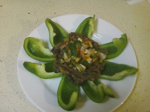Kidney Bean Nachos with Bell Pepper Chips! (vegan)