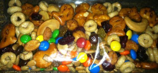 Healthy Trail Mix - Kid Friendly