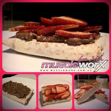 Muscle Worx For Her Chef Daisy Homemade Pop Tarts with Peanut Butter and Strawberries