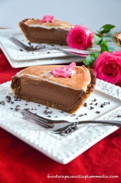 No Bake Mississippi Mud Pie (raw & vegan)