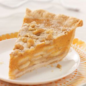 Crumb-Topped Apple & Pumpkin Pie 