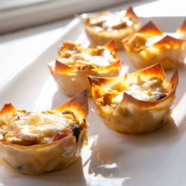 Mini Enchilada Cups with Cilantro Lime Sauce