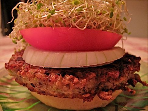 SproutPeople Bean Burger (Veggie Burger)