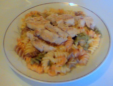 Wacky Mac and Cheese with Grilled Chicken