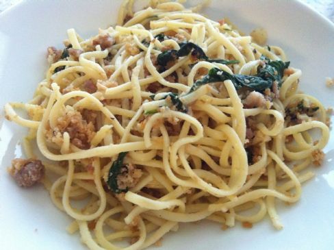 Linguine Fine with Garlic Pork Sausage and Spinach