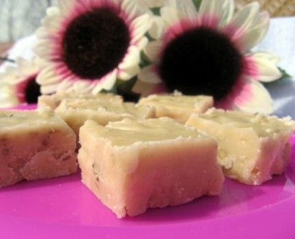 Weight Watchers Buttery Walnut Fudge recipe – 3 points