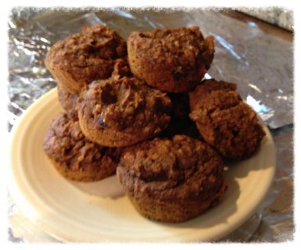 Natural Whole-Grain Pumpkin-Oatmeal-Raisin Muffin made with Date Sugar