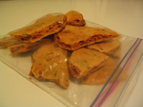Microwave Pecan Brittle, airy and crisp